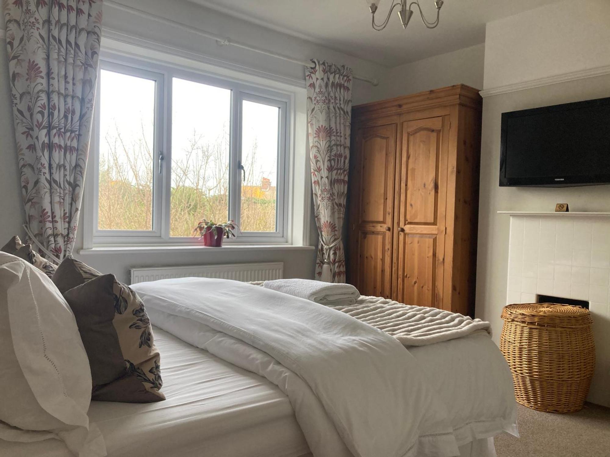 Cliftonville Abi B&B מראה חיצוני תמונה