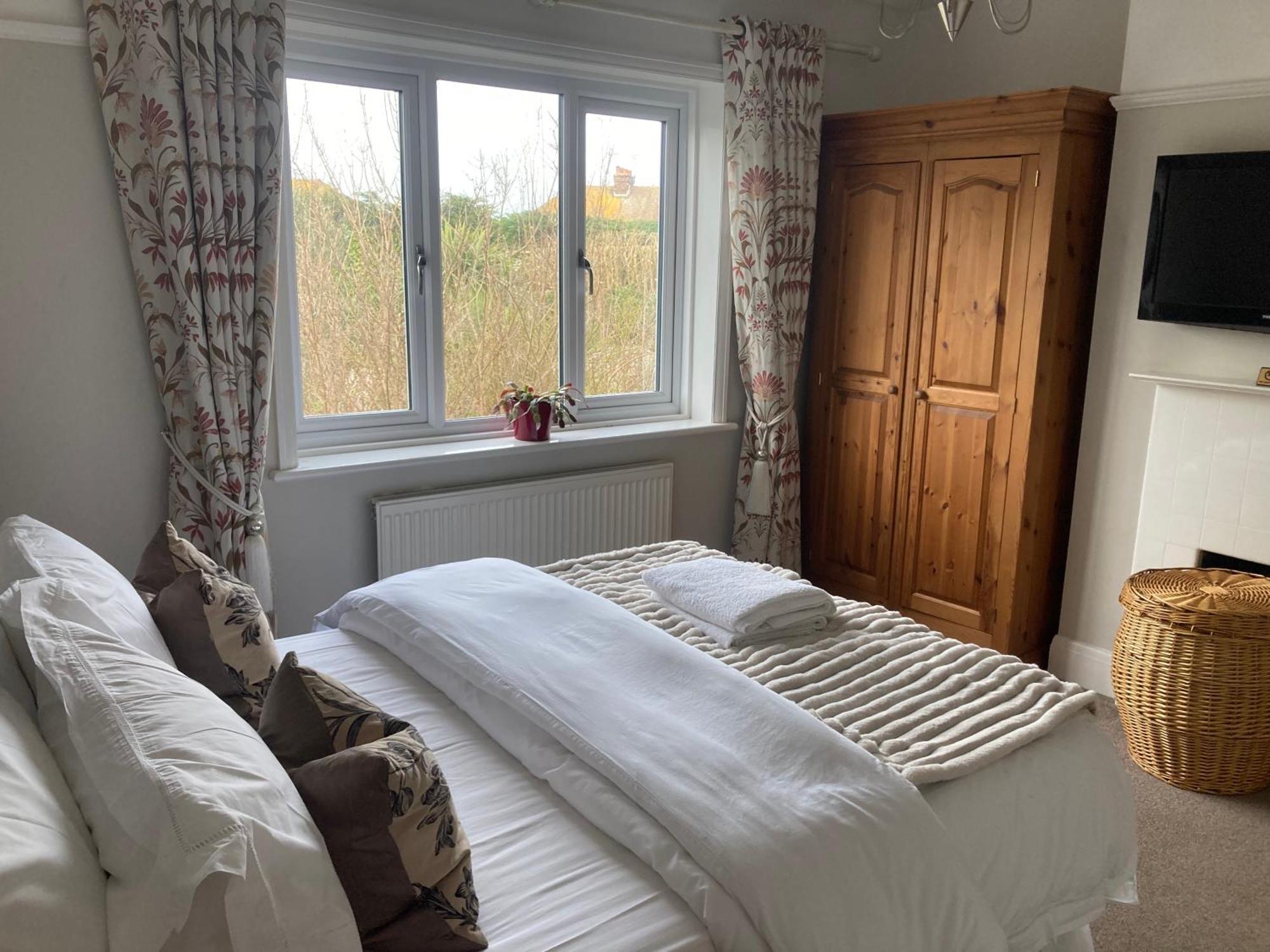 Cliftonville Abi B&B מראה חיצוני תמונה